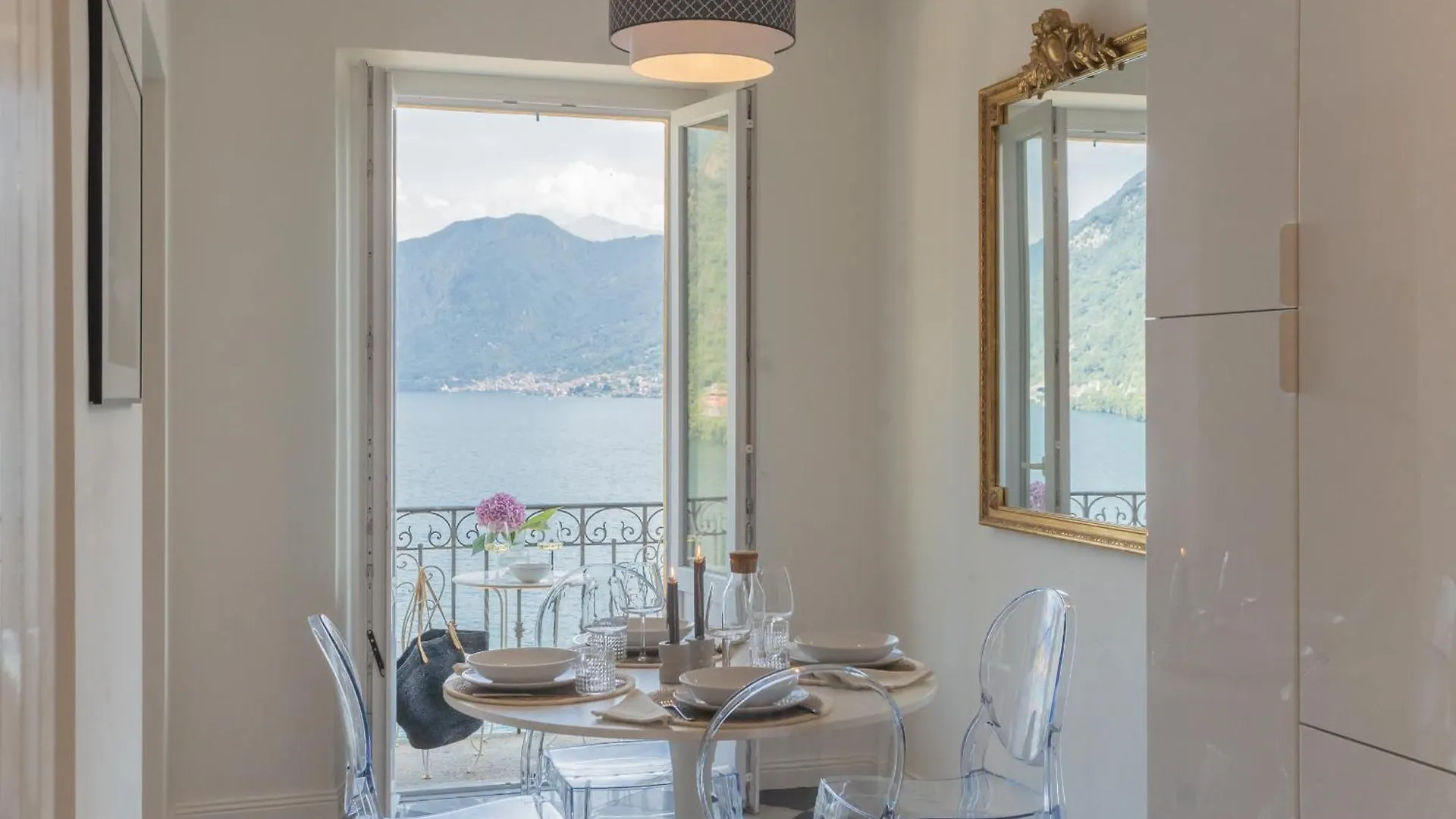 Appartement Lakeview Paradise By Rent All Como Argegno Italië