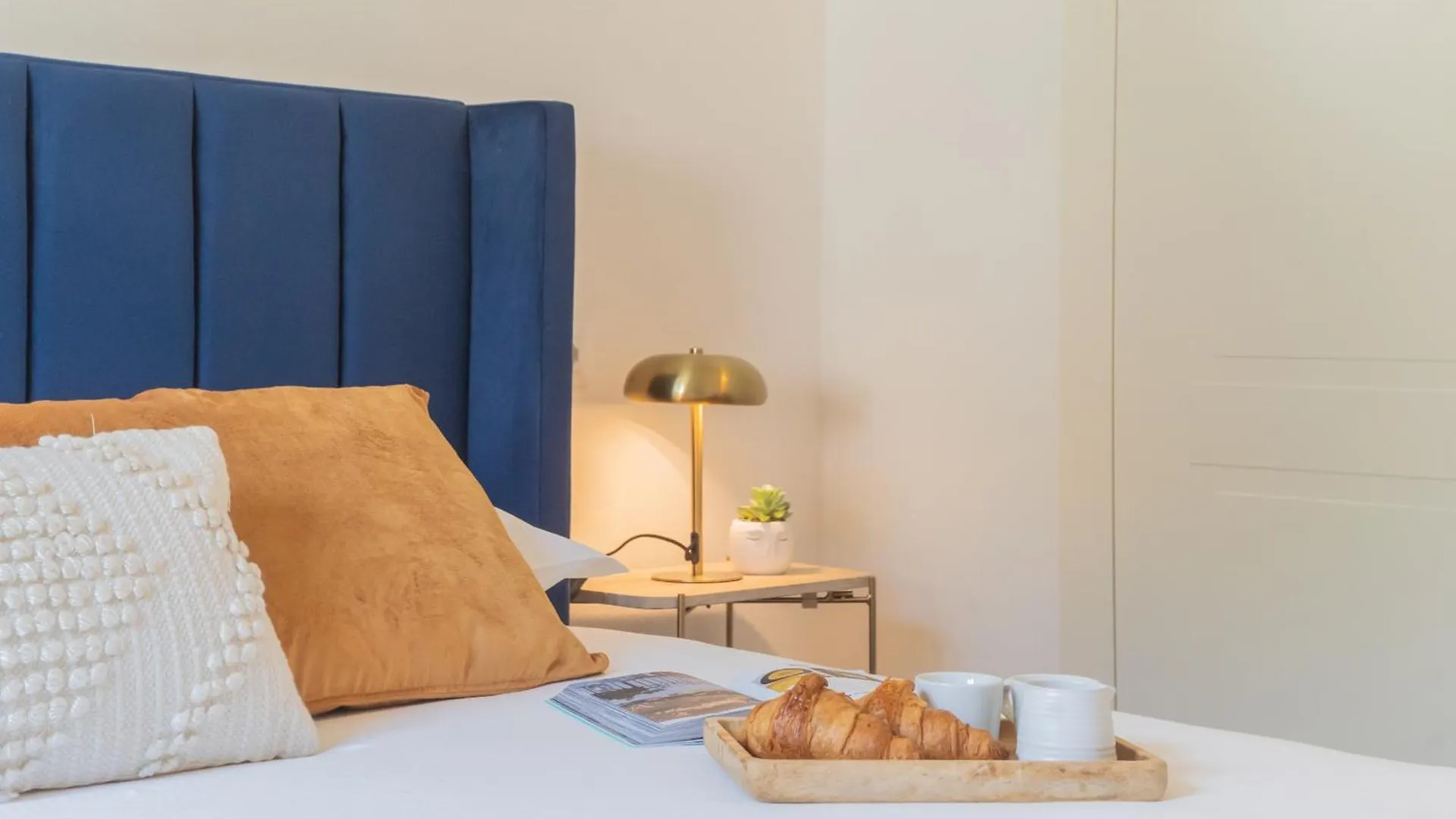 דירה ארגגנו Lakeview Paradise By Rent All Como